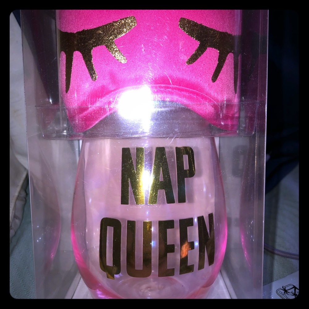 wine cup no stem &sleep eye mask no stem unopened